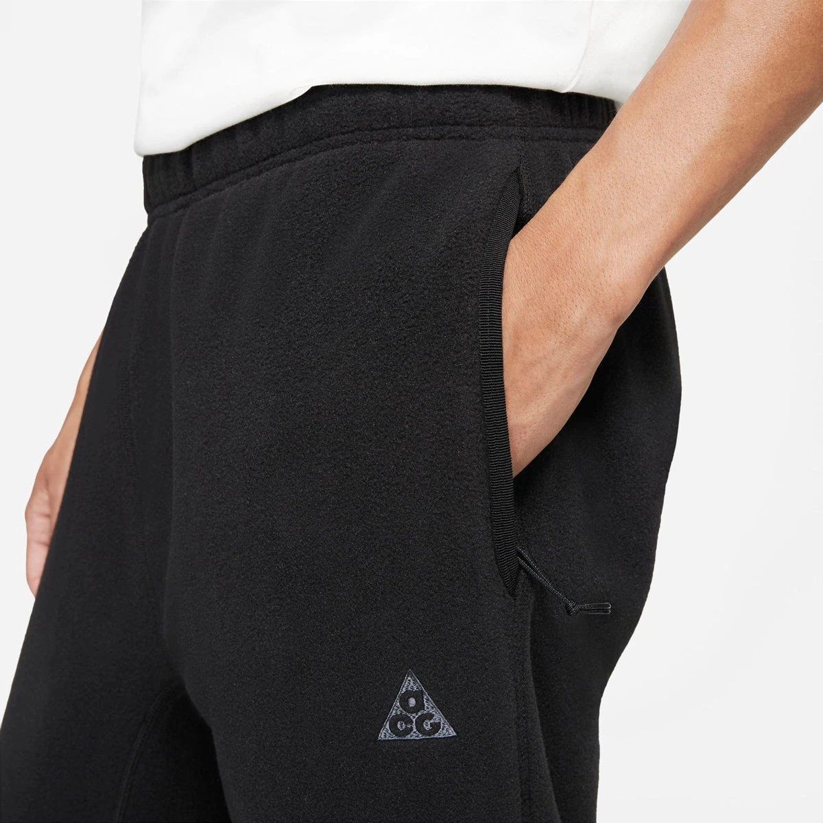 Nike ACG Polartec “Wolf Tree” (Black) - Image 4