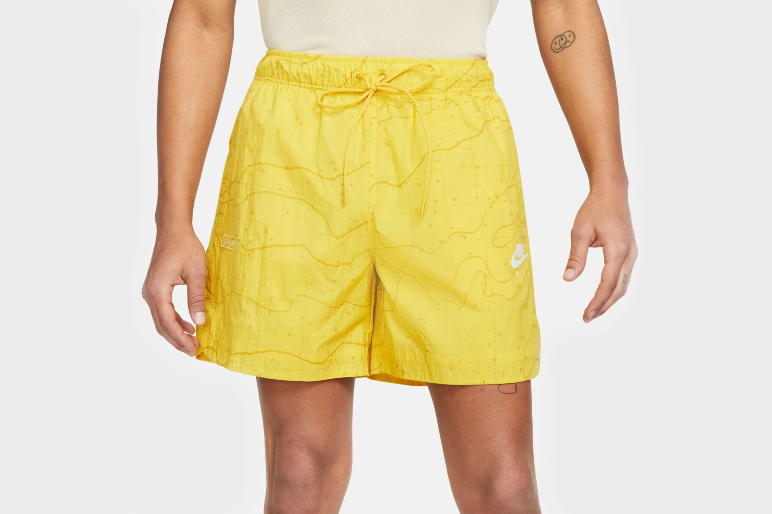 Nike Air Men’s Lined Woven Shorts (Yellow) - Image 2