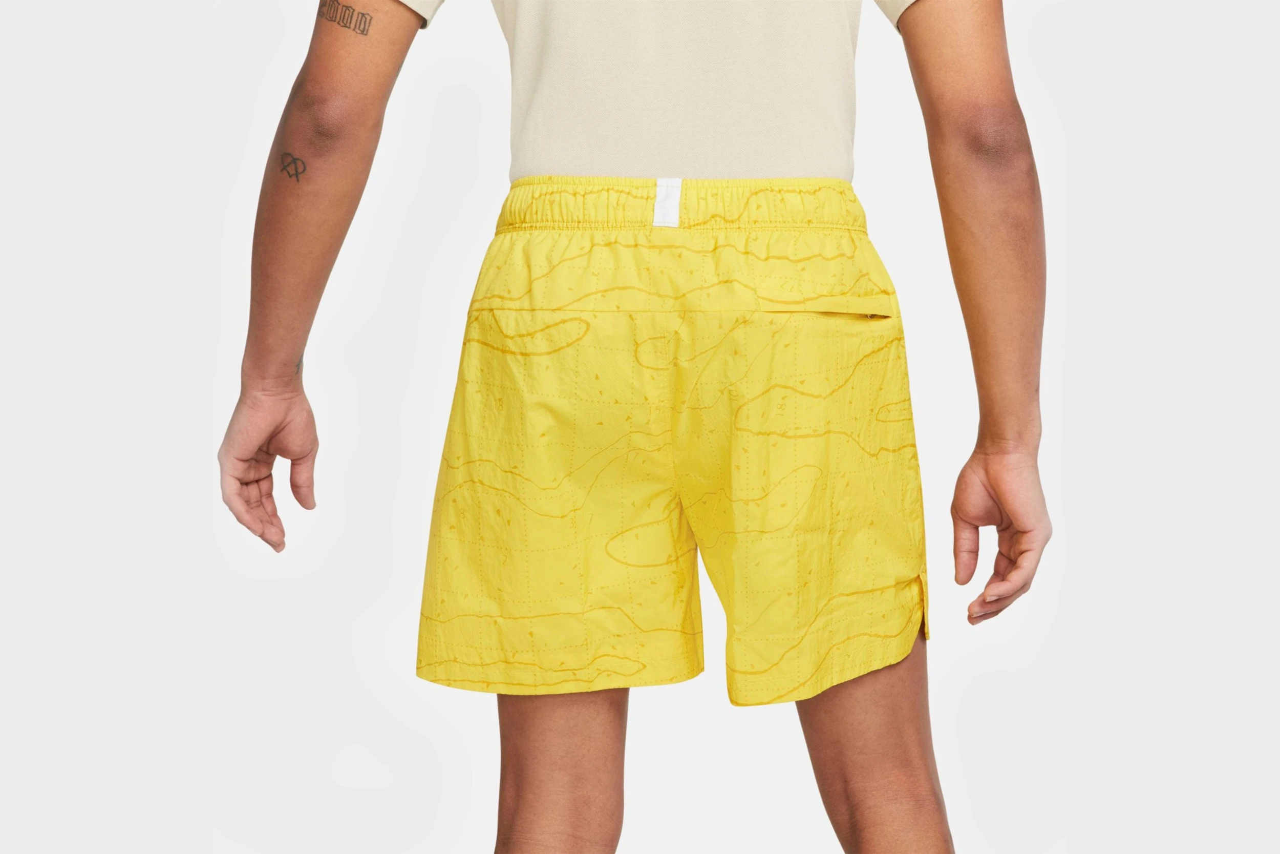 Nike Air Men’s Lined Woven Shorts (Yellow) - Image 3