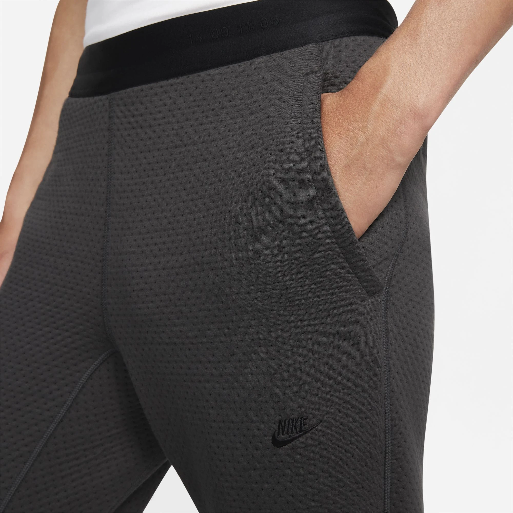 Nike Sportswear Therma-FIT ADV Pack (Anthracite/Black/Black) - Image 4